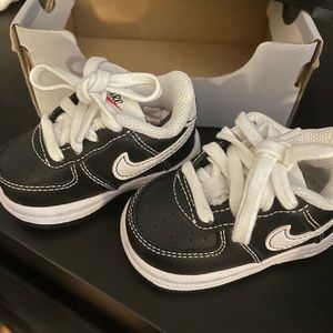 Nike -Air Force One Low